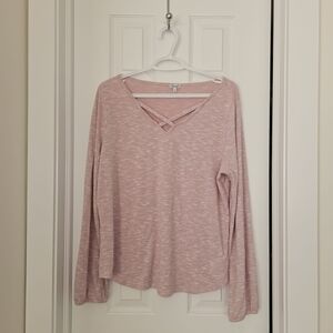 Kismet Women's Pink V-Neck Top Size L